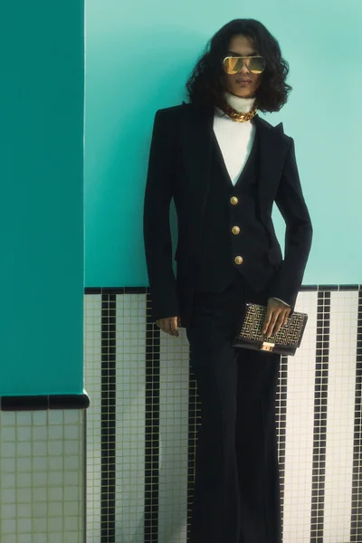Look 9